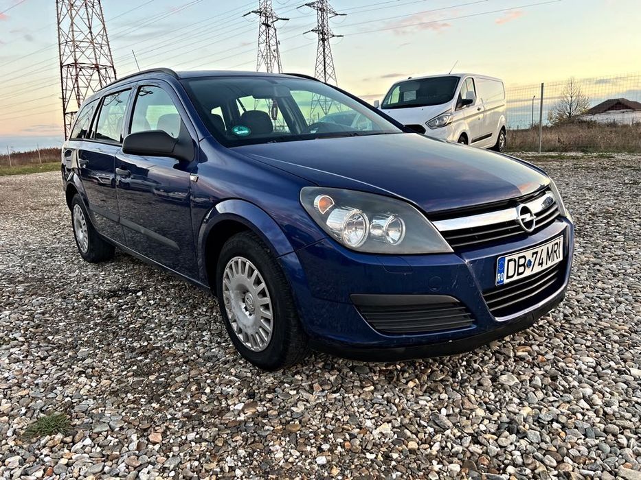Opel Astra 1.3 CDTi 90CP.