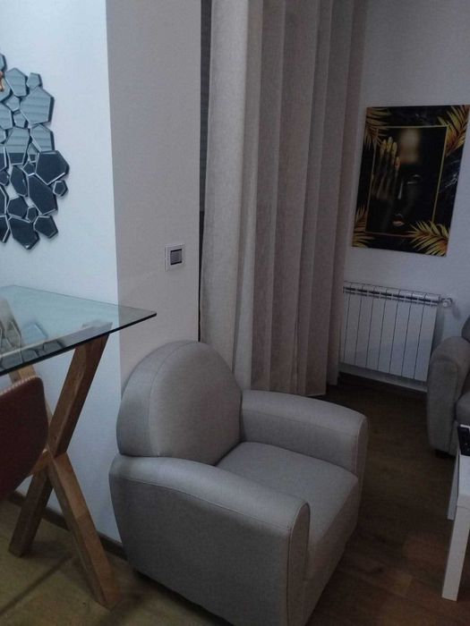 Продава се Двустаен апартамент в София, Дружба 2 - 56 кв.м за 1786 €/кв.м - Снимка #2