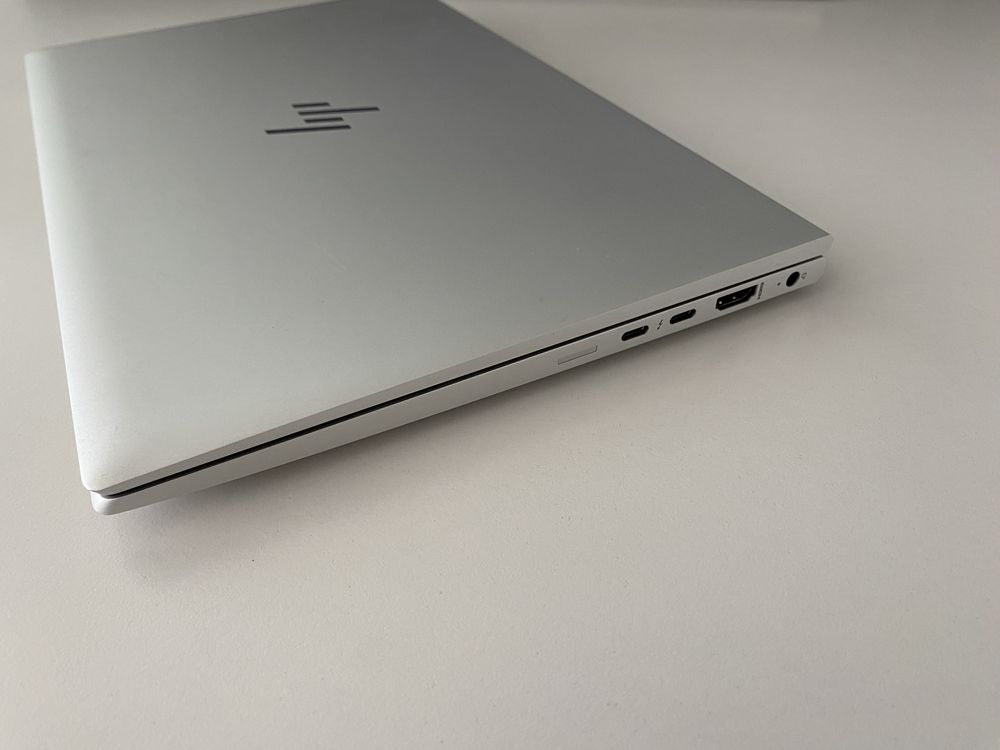 Предлагам лаптоп HP EliteBook 830 G7