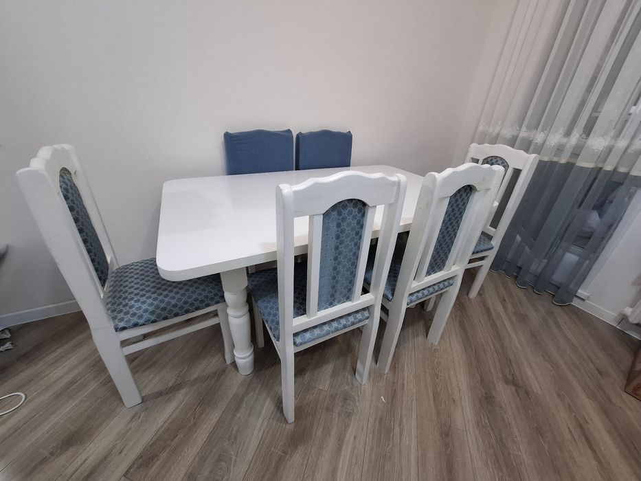 Продам стол со стульями