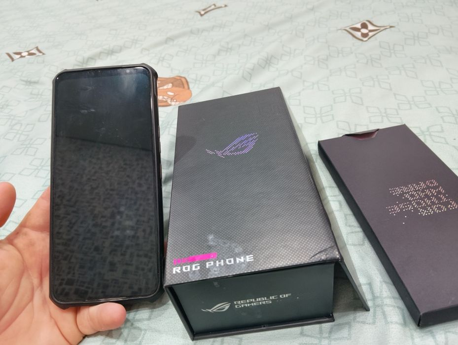 Асус рог 5фонигр