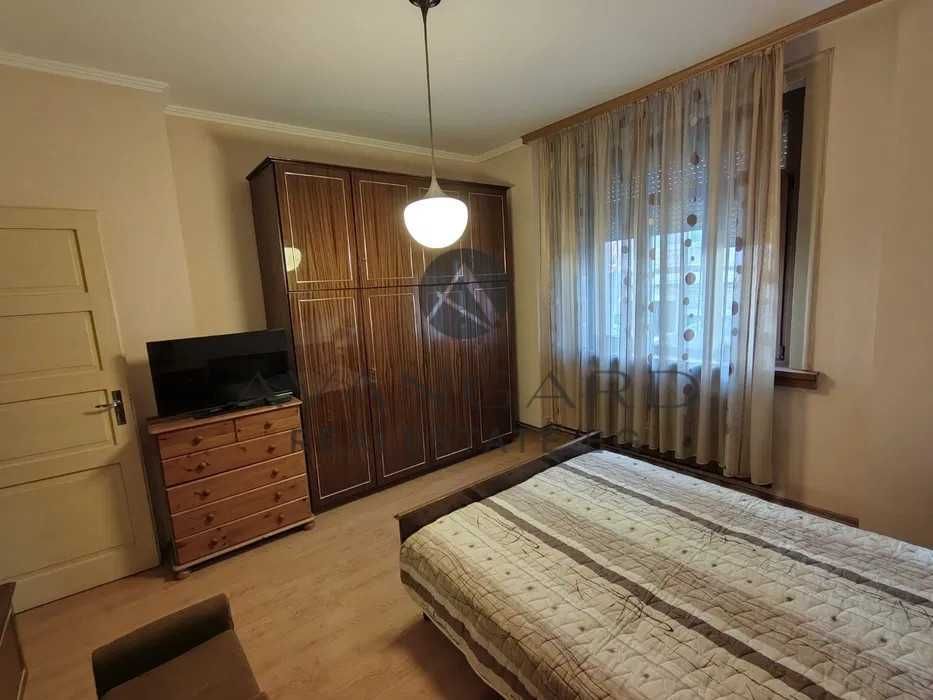 оф.24661 Етаж от къща/ Стария град