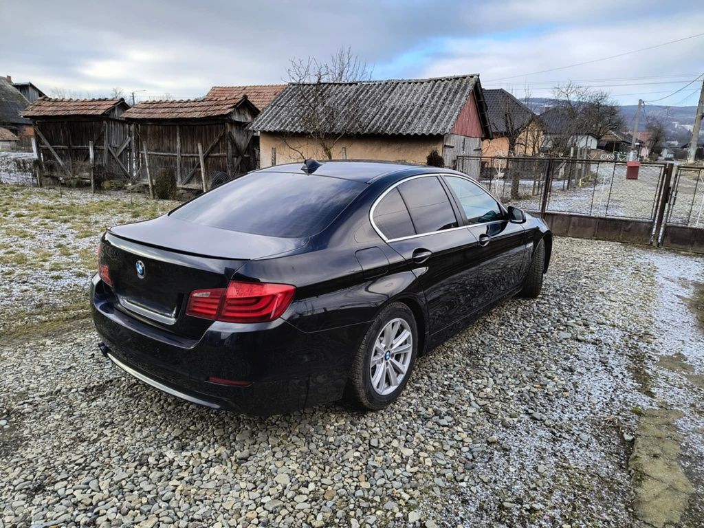 BMW Seria 5 din 2011