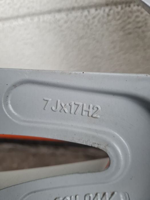 Джанти за ФОРД ВОЛВО ПЕЖО СИТРОЕН R17 5x108 ET42 7J