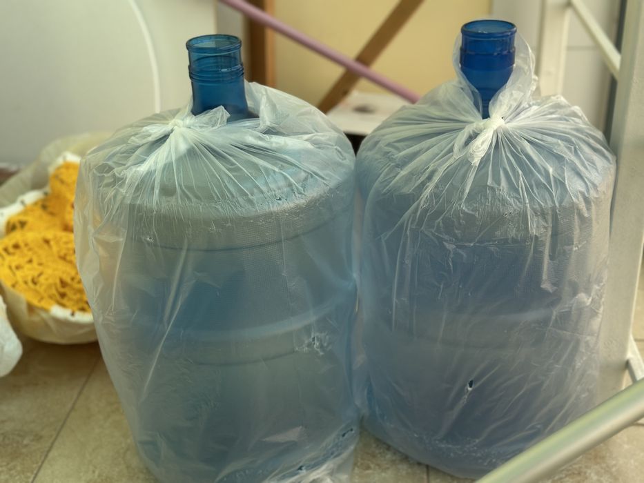 Бутыли 19 л. Район Ботанического Сада