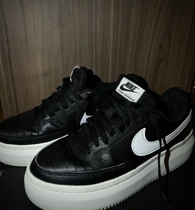 Нови дамски маратонки Nike оригинални