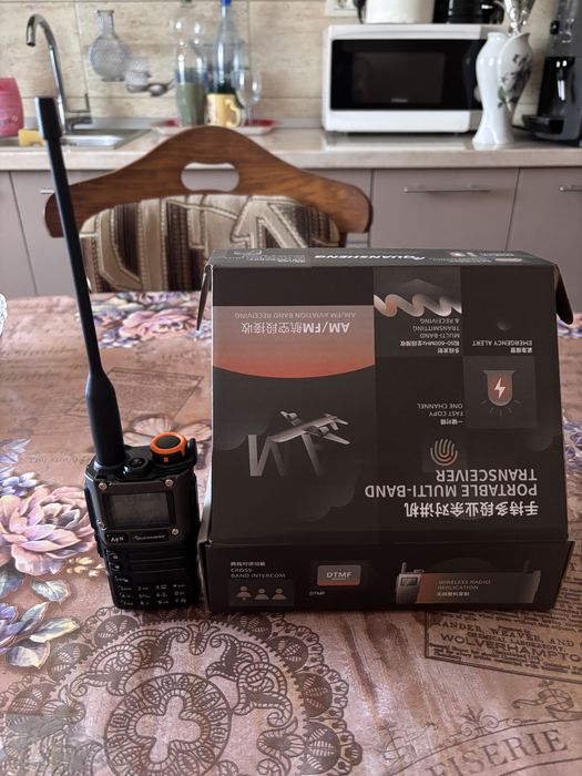 Statie emisie receptie Quansheng UV-K6 Pro VHF & UHF Walkie-Talkie