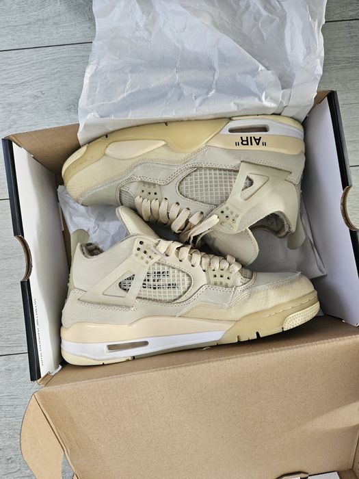 Vând jordan 4 off white mărimea 40,5 purtați de 2 ori conditi foarte b