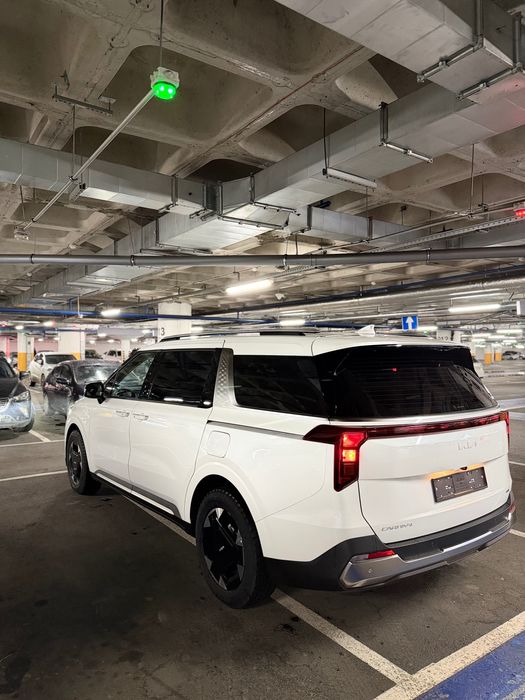 Kia carnival 2025/07