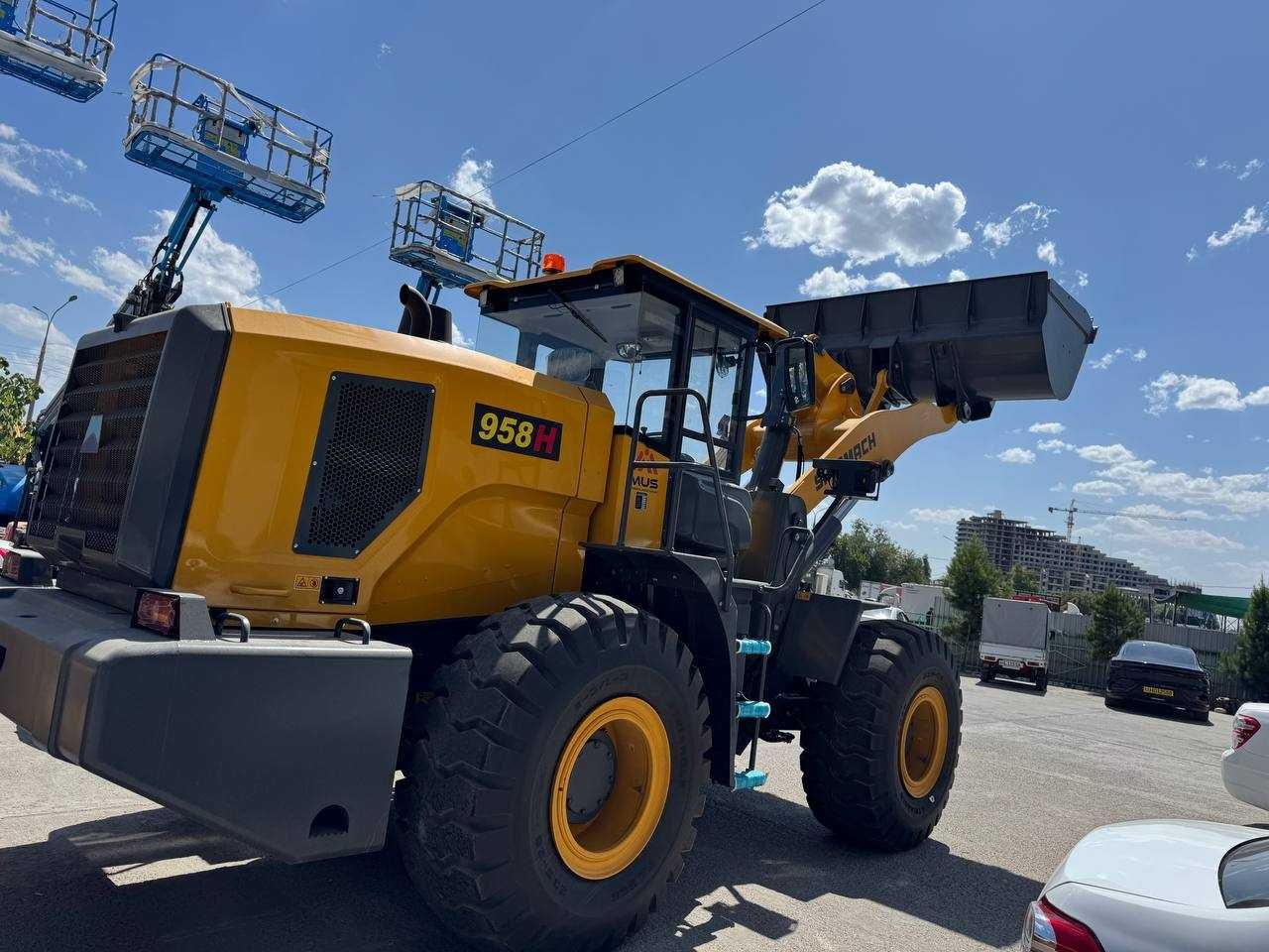 Погрузчик "Sinomach 958H" 3.2кублик (30% бошланғич тўлов билан)