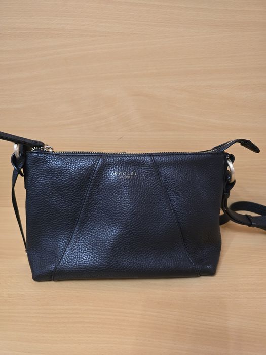 Продавам чанта марка Radley London