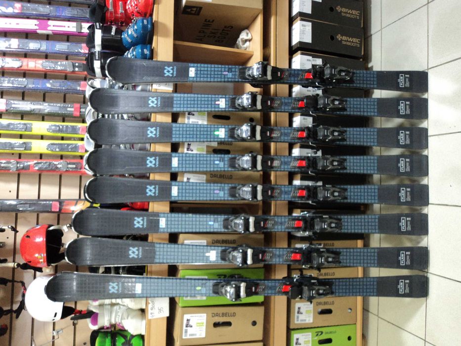 Не новые лыжи VOLKL м-ль FLAIR 72, 158,165 см + кр MARKER FDT10