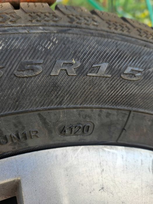 Roți iarnă complete Vw Golf, Skoda Octavia, Seat Leon 195/65 R15