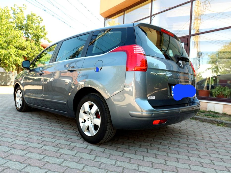 Proprietar vând Peugeot 5008 1.6 HDI, 115cp,fabr.2012,euro 5, 7 locuri
