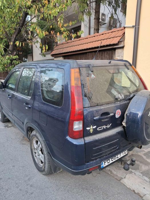 Продавам Хонда crv
