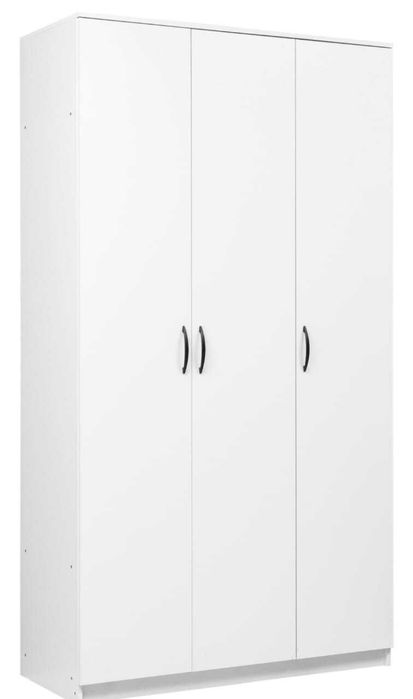 Шкаф в отличном состоянии за хорошую цену