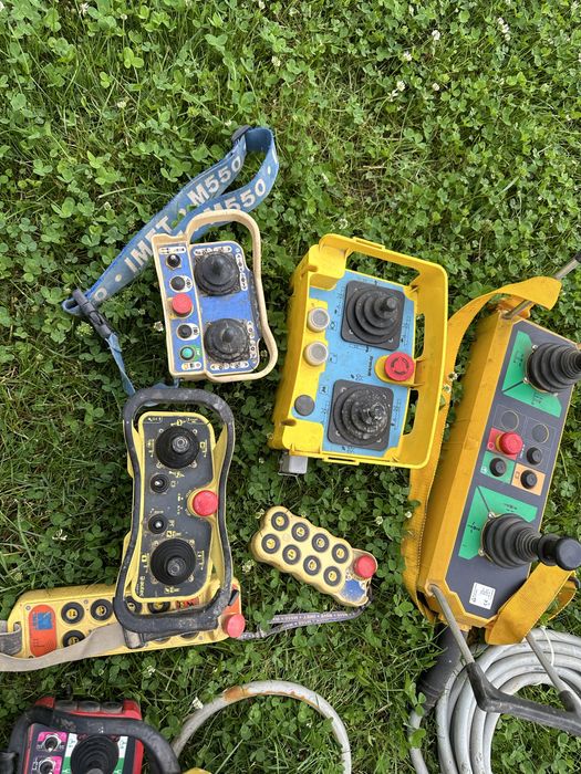 Radio telecomenzi pentru macara manitou etc