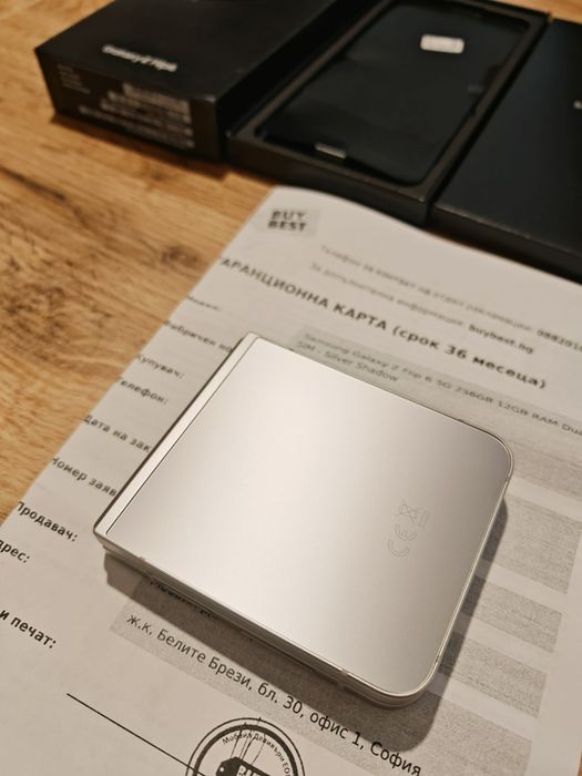 Samsung galaxy flip6