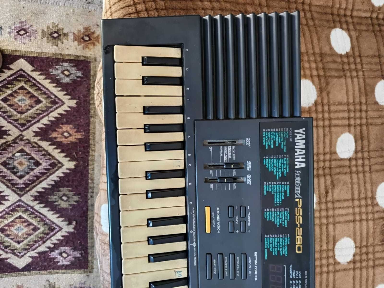 Orga  yamaha PSS-280