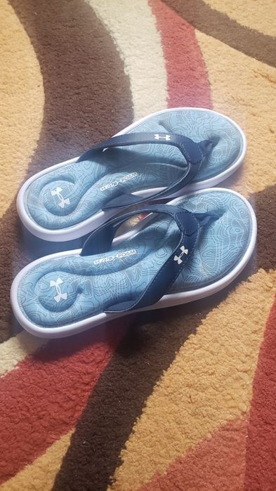 Vand slapi Under Armour unisex