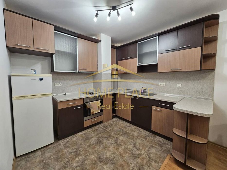 Дава се под наем Двустаен апартамент в Варна, Левски - 62 кв.м за 510 € - Снимка #1