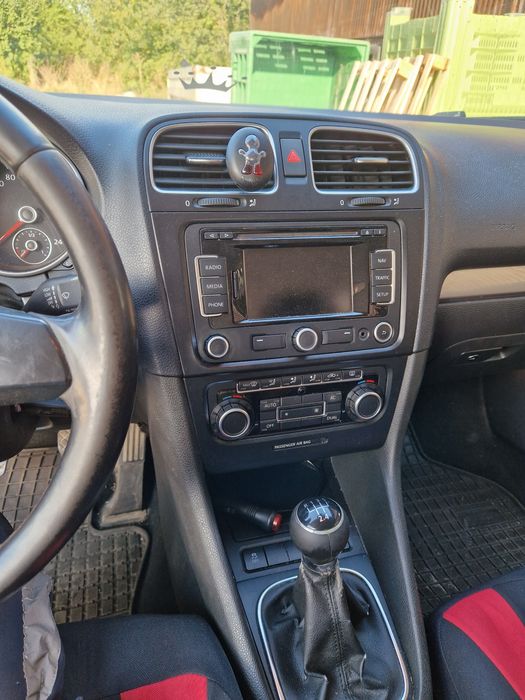 Volkswagen Golf 6 1,6 TDI 2011