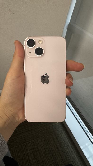 IPhone 13 mini телефон