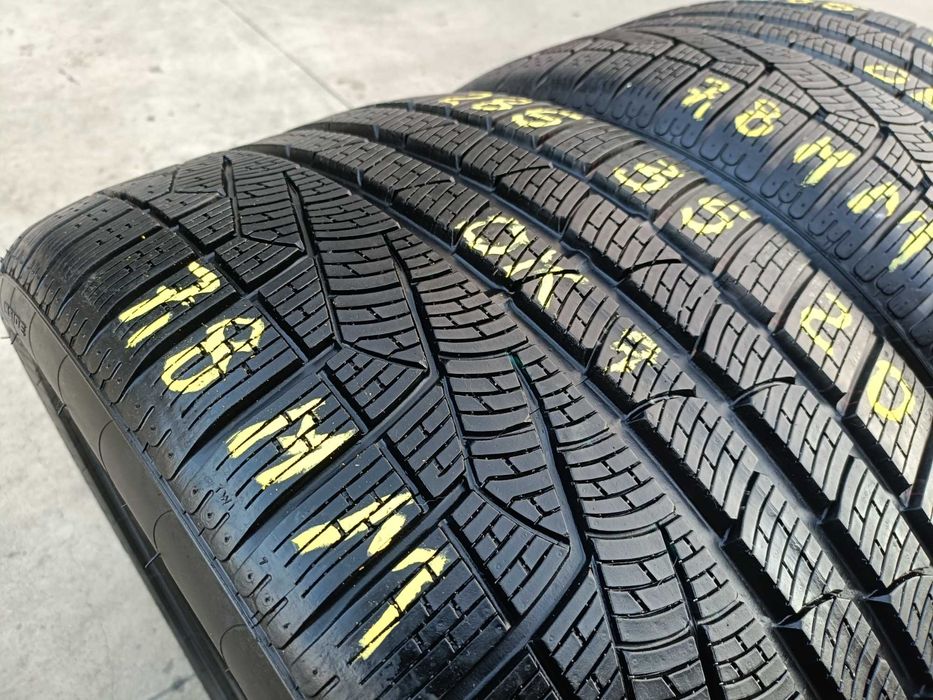 Doua anvelope iarna 285 35 20 pirelli sottozero 2 profil de 7,8 mm