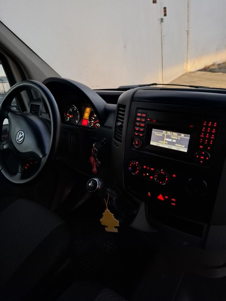 Transport marfă  Oradea debarasări NON STOP