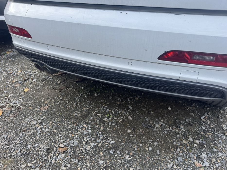 Оригинална задна броня за Audi Q3 sline