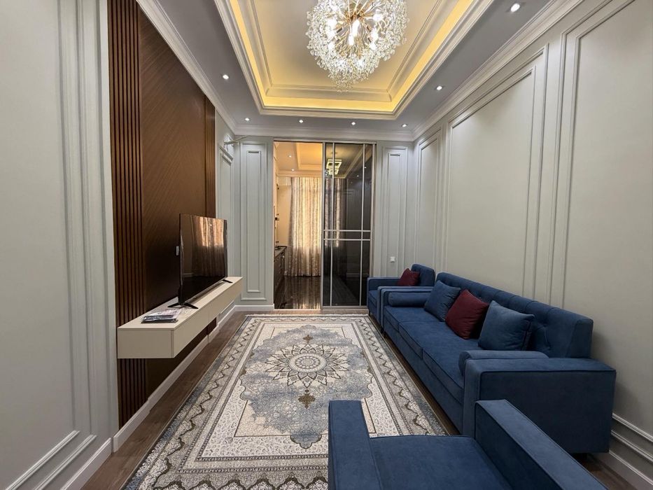 2 комнатная на Шахристанской мебель и техника