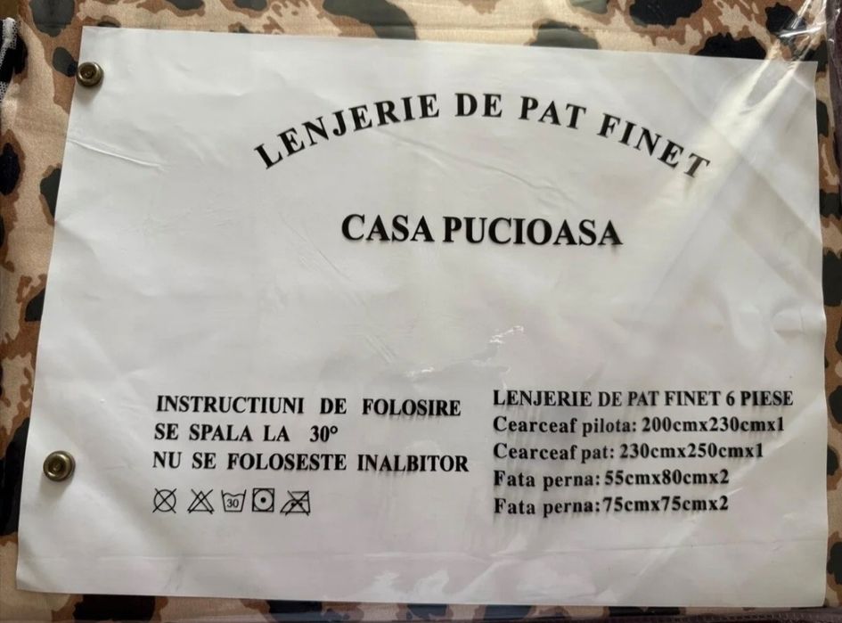 Lenjerie de pat cu imprimeu