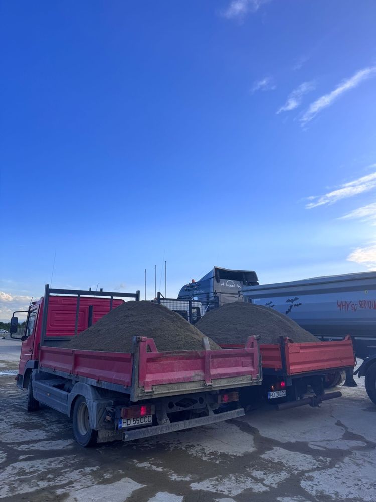 Transport nisip, materiale, piatra de cariera, pamant, agregate, moloz