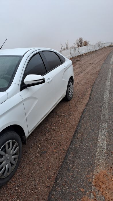Lada vesta sedan
