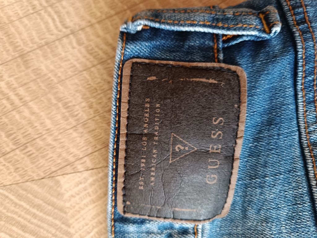 Страхотни Дънки Guess