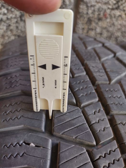 Зимни гуми 4 бр. General 195/60 15