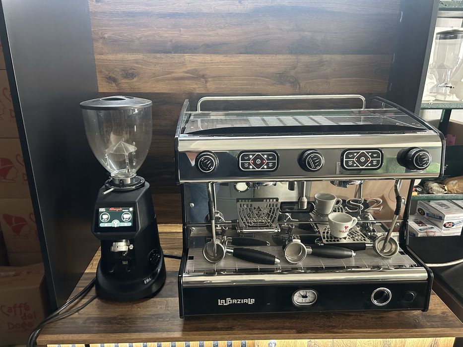 Espressor 2 grupuri La spaziale S2 automat - Inox revizionat