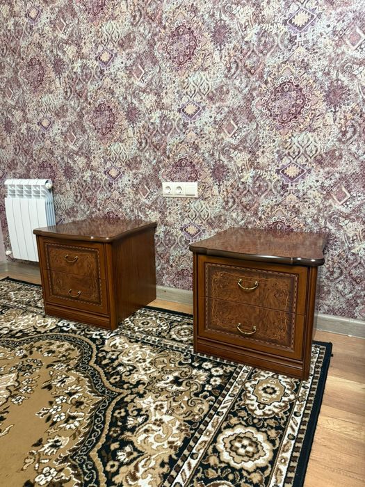 Продам спальный гарнитур.