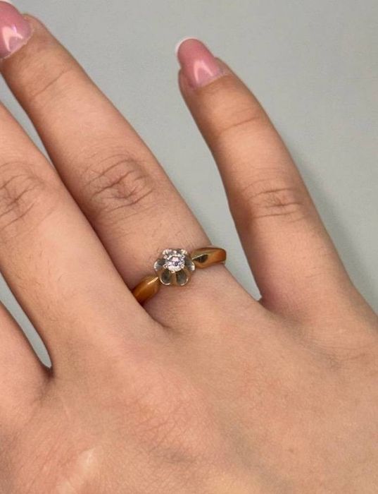 Золото 585,кольцо-2,48