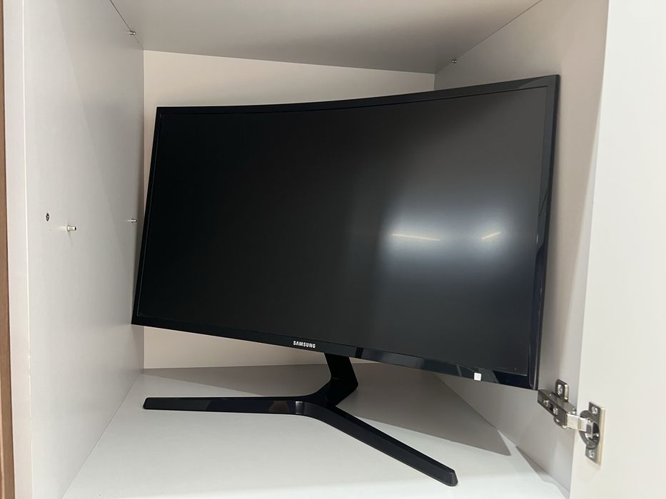 Монитор Samsung