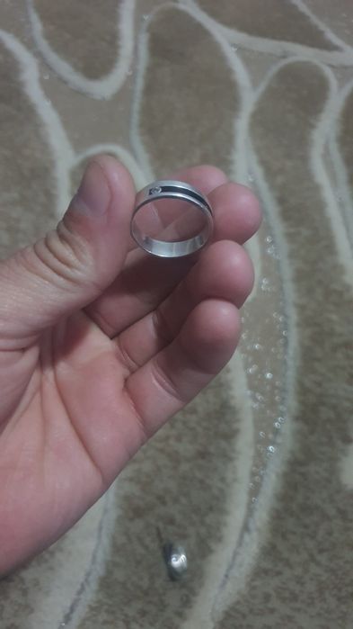 Продаю Кольцо Серебро!!!