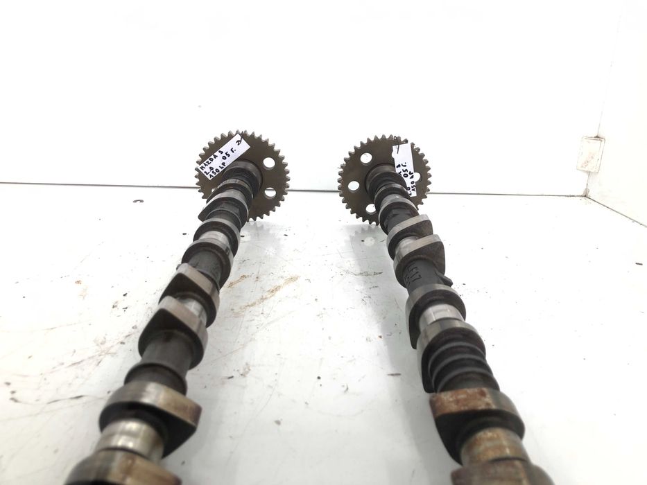 Разпределителен вал  Mazda 6 2.0 150hp  2005