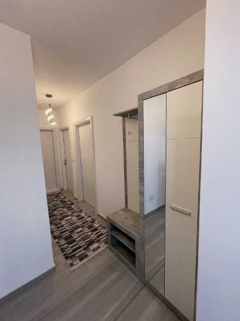 Продава се Тристаен апартамент в София, Света Троица - 106 кв.м за 1661 €/кв.м - Снимка #11