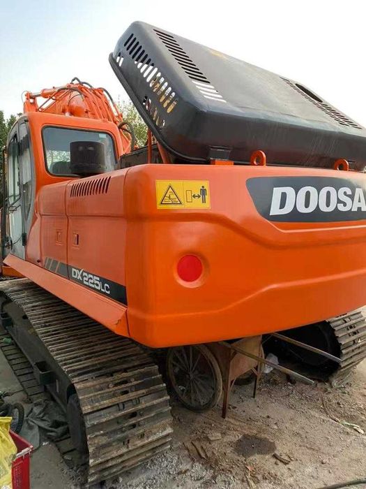 Ekskavator Doosan DX225. Oldindan to'lov 10%. buyurtma asosida. 2023y