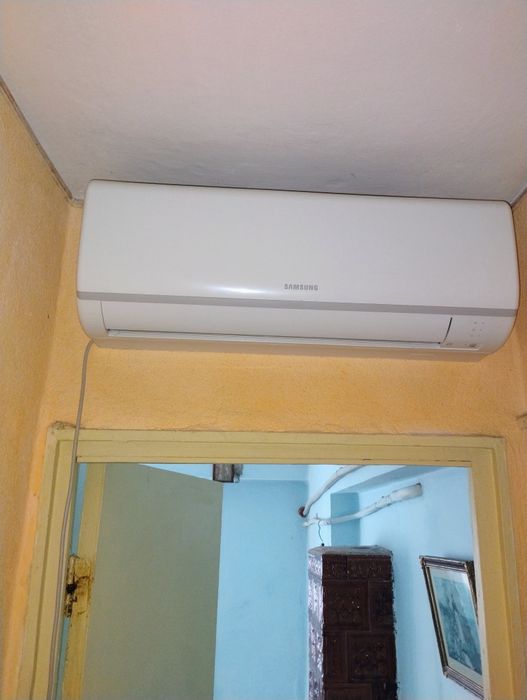 Vând apartament cu 3 camere