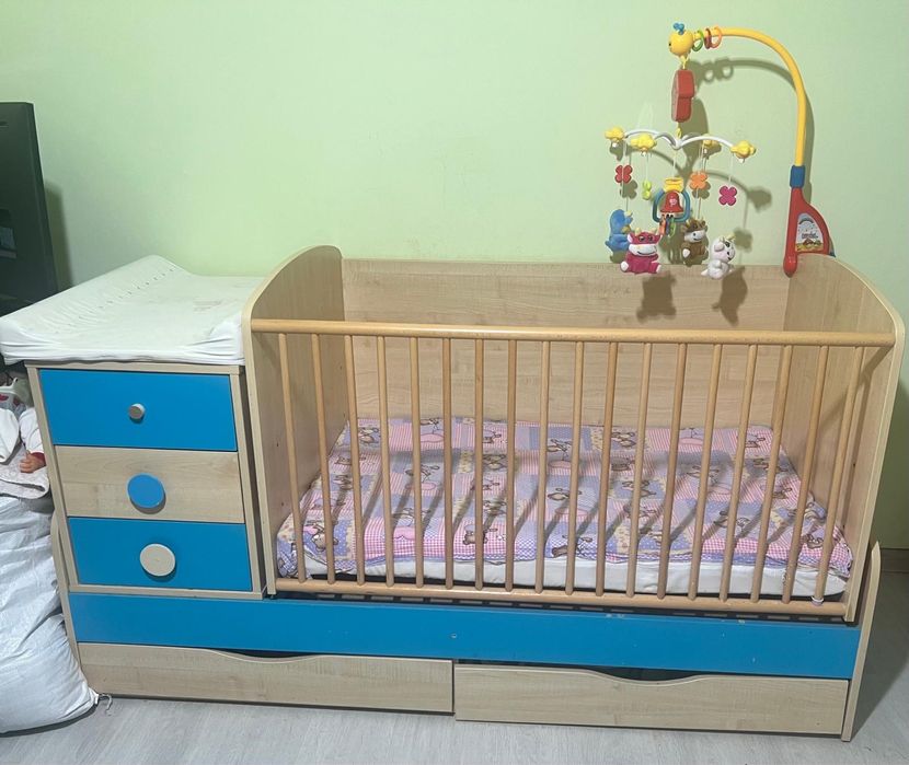 Patut copii de vanzare si mobilier camera