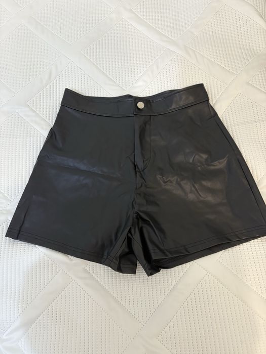 шорты Кожанные на флисе начёс