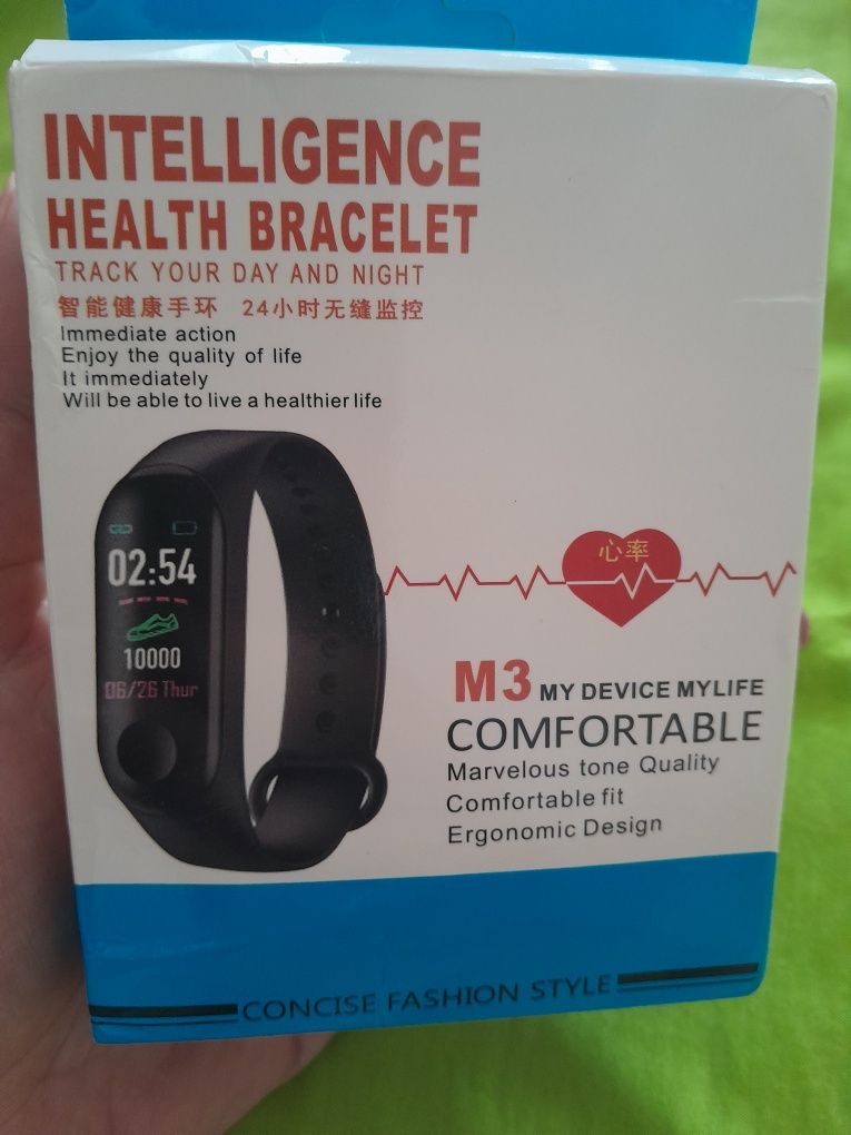 Спортна bluetooth смарт гривна