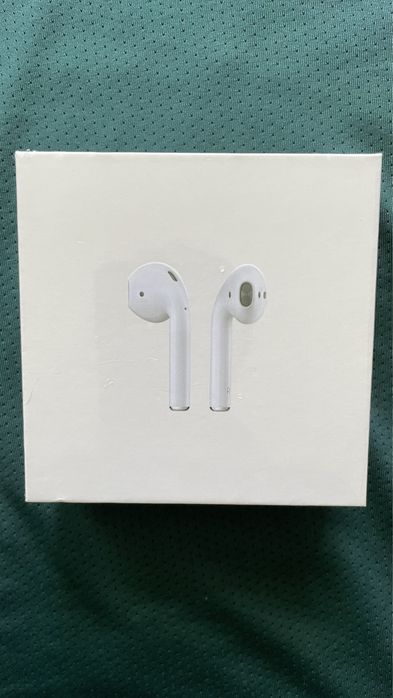 Продам наушники AirPods