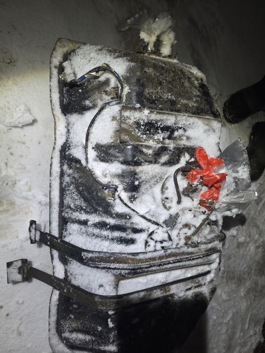 Продам топливный бак на Прадо 120